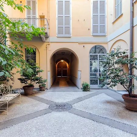 Апартаменты Retreats Duomo Carrobbio *